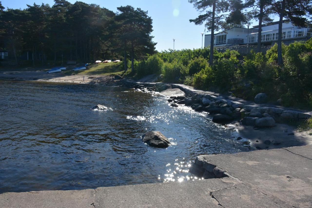 Strömstad Hallestrand Vandrarhem المظهر الخارجي الصورة